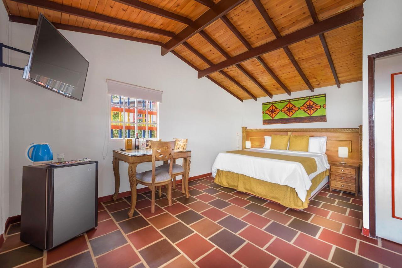 Hotel Zocalo Campestre Guatapé Esterno foto